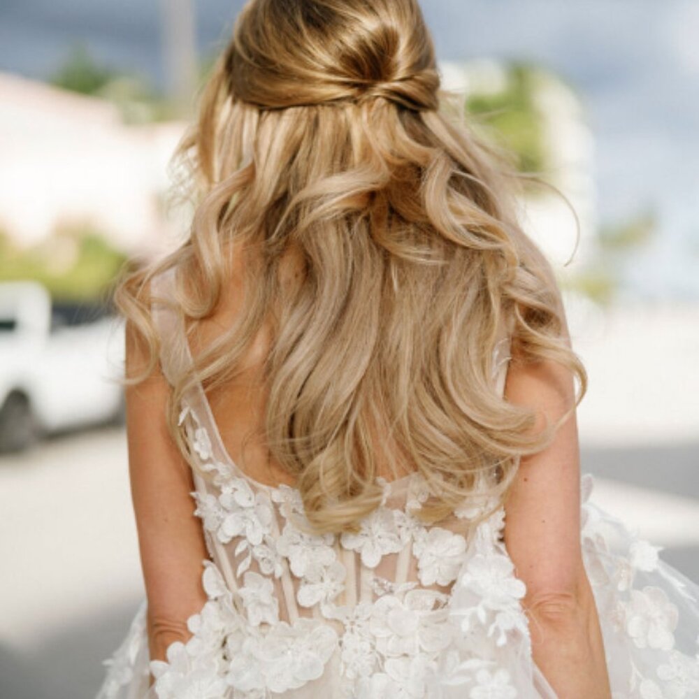 Berta Bridal Couture Maggiore 24-08 - Picture 4 of 6